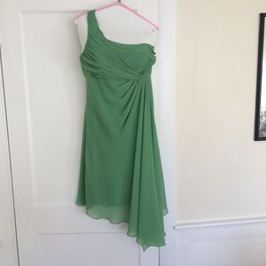 David's Bridal Clover One Shoulder Chiffon Dress